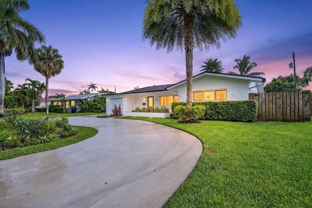 1970 NE 32nd Street, Lighthouse Point FL 33064 - Lighthouse Point, FL - Photo 5