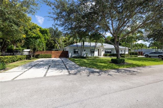 7985 SW 99th St, Miami FL 33156 - Miami, FL - Photo 2