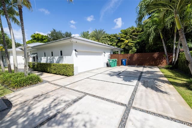 7985 SW 99th St, Miami FL 33156 - Miami, FL - Photo 3