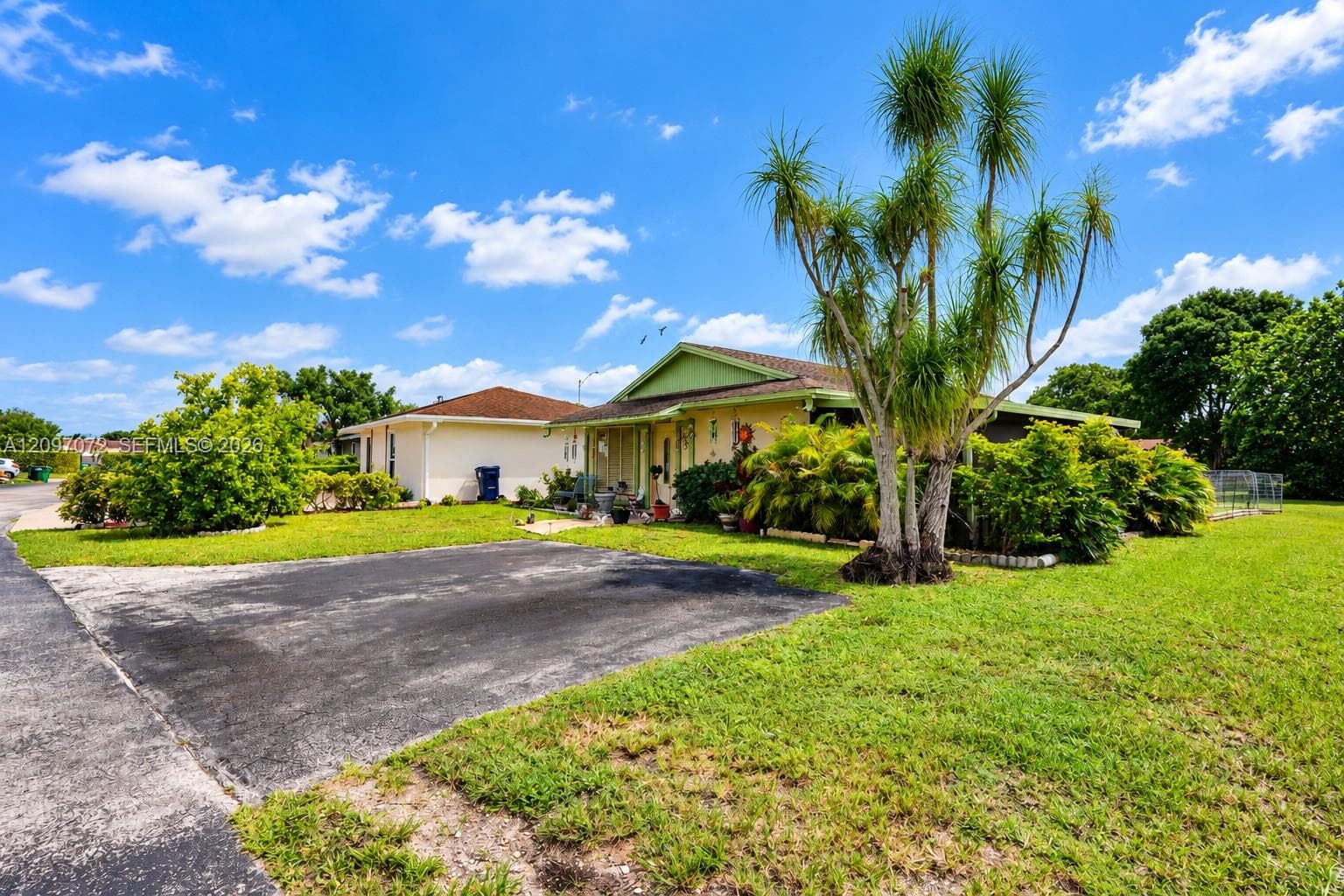 4601 SW 137th Ct, Miami FL 33175 - Miami, FL - Photo 1