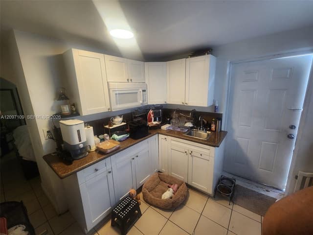 3042 NW 95th Ter, Miami FL 33147 - Miami, FL - Photo 3