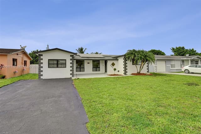 7771 Ramona St, Miramar FL 33023 - Miramar, FL - Photo 4