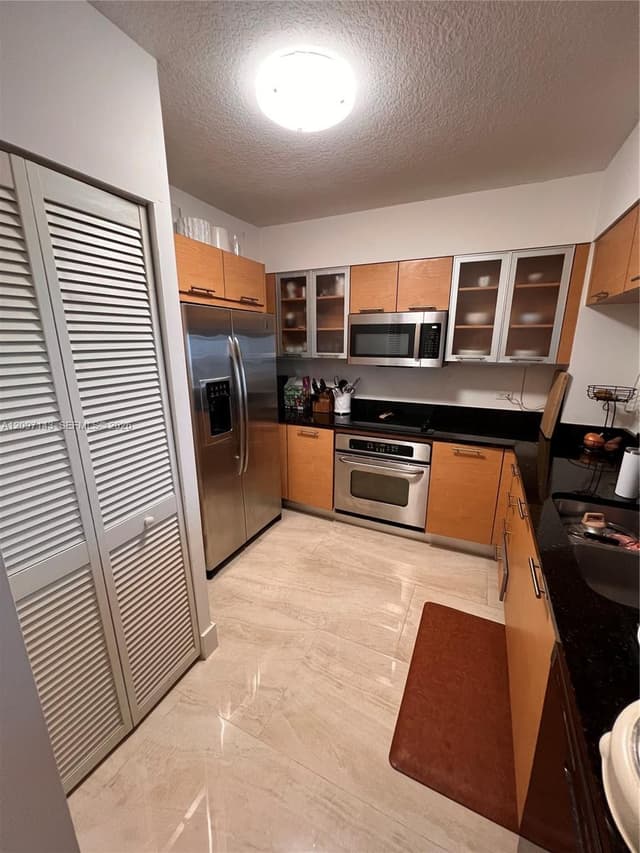 31 SE 5th Street # 2801, Miami FL 33131 - Miami, FL - Photo 5