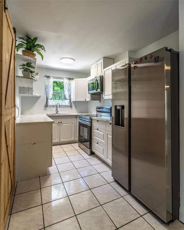 12053 Colony Avenue, Palm Beach Gardens FL 33410 - Palm Beach Gardens, FL - Photo 7