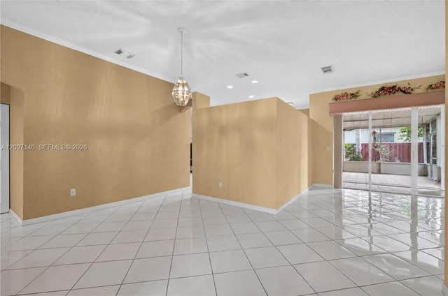 14639 SW 159th Pl, Miami FL 33196 - Miami, FL - Photo 5