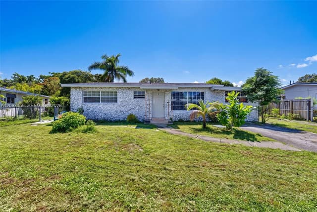 3020 SW 8th St, Fort Lauderdale FL 33312 - Fort Lauderdale, FL - Photo 2