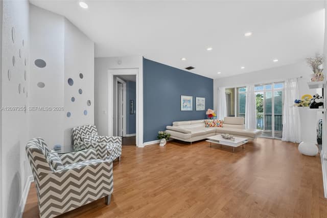 7932 E Exeter Blvd E # 202, Tamarac FL 33321 - Tamarac, FL - Photo 6