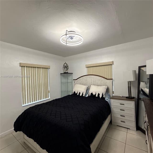258 E 46th St, Hialeah FL 33013 - Hialeah, FL - Photo 2