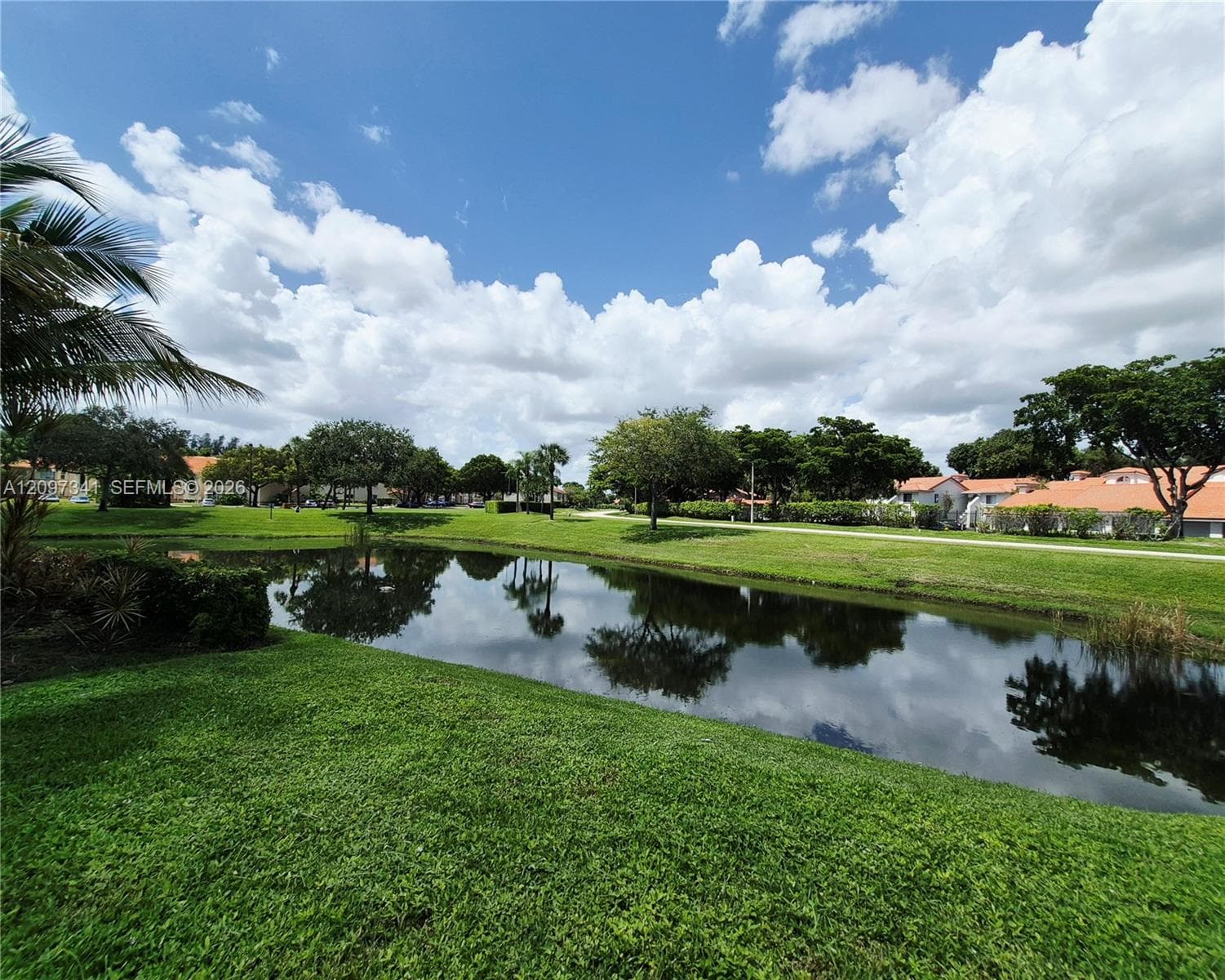 3370 N Pinewalk Dr N # 1216, Margate FL 33063 - Margate, FL - Photo 1