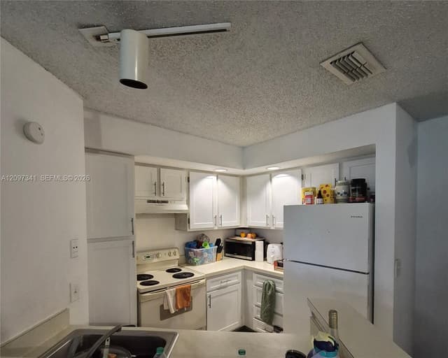 3370 N Pinewalk Dr N # 1216, Margate FL 33063 - Margate, FL - Photo 4