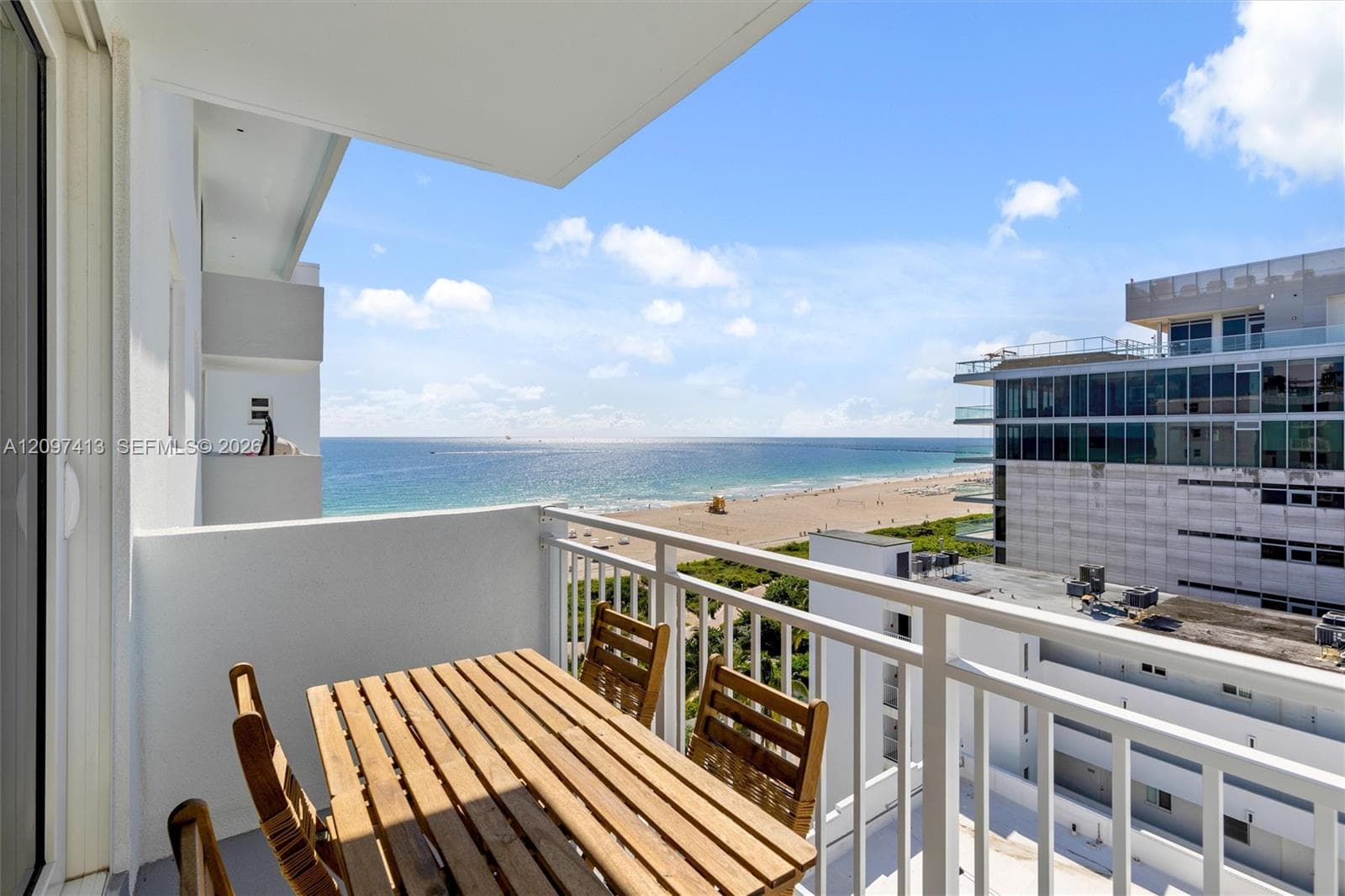 345 Ocean Dr # 1012, Miami Beach FL 33139
