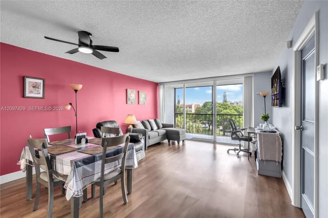 3821 Environ Blvd # 502, Lauderhill FL 33319 - Lauderhill, FL - Photo 2