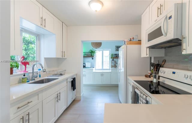 202 NW 92nd St, Miami Shores FL 33150 - Miami Shores, FL - Photo 7