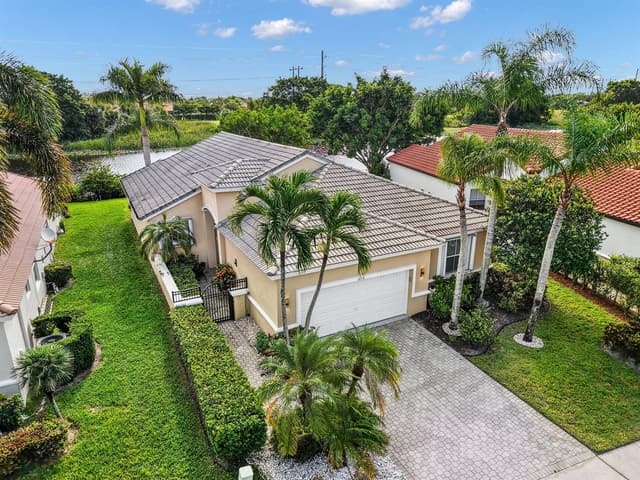 18718 Sea Turtle Lane, Boca Raton FL 33498 - Boca Raton, FL - Photo 2