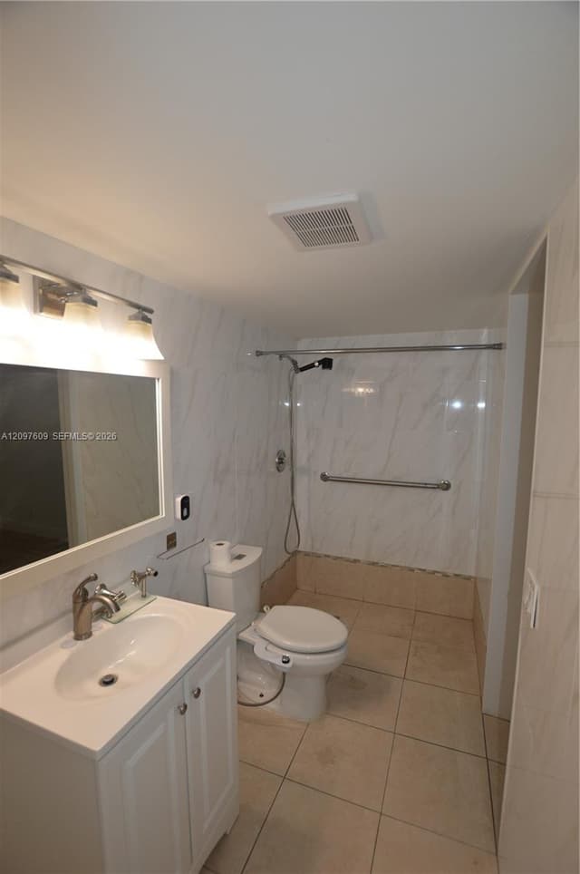 425 SE 11th Ter # 403, Dania Beach FL 33004 - Dania Beach, FL - Photo 4