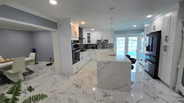 268 Holly Drive, West Palm Beach FL 33415 - West Palm Beach, FL - Photo 3