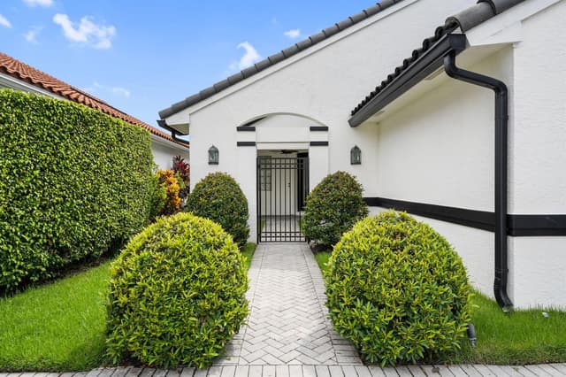 8268 BOB O LINK, West Palm Beach FL 33412 - West Palm Beach, FL - Photo 2