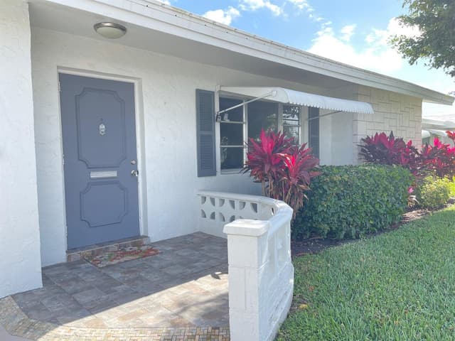 1304 SW 15TH Street, Boynton Beach FL 33426 - Boynton Beach, FL - Photo 3