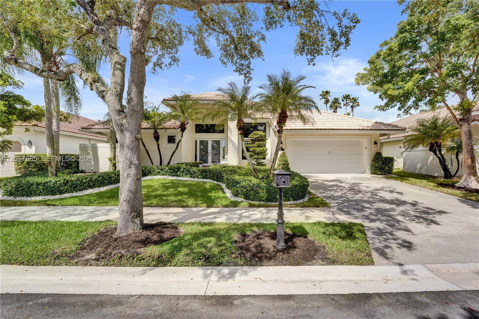 2649 Miller Ct, Weston FL 33332 - Weston, FL - Photo 1