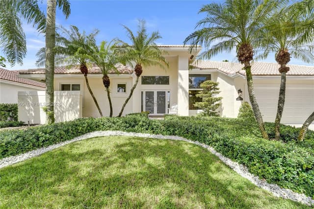 2649 Miller Ct, Weston FL 33332 - Weston, FL - Photo 5