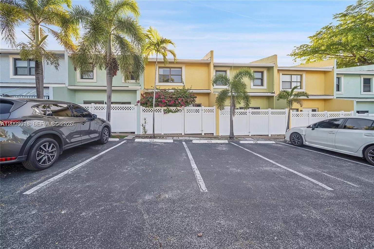 120 SE 12th Ave, Pompano Beach FL 33060 - Pompano Beach, FL - Photo 1