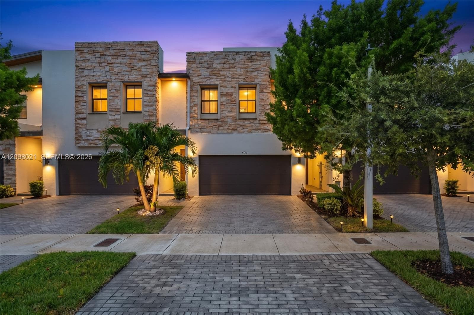 8110 NW 104th Ct, Doral FL 33178 - Doral, FL - Photo 1