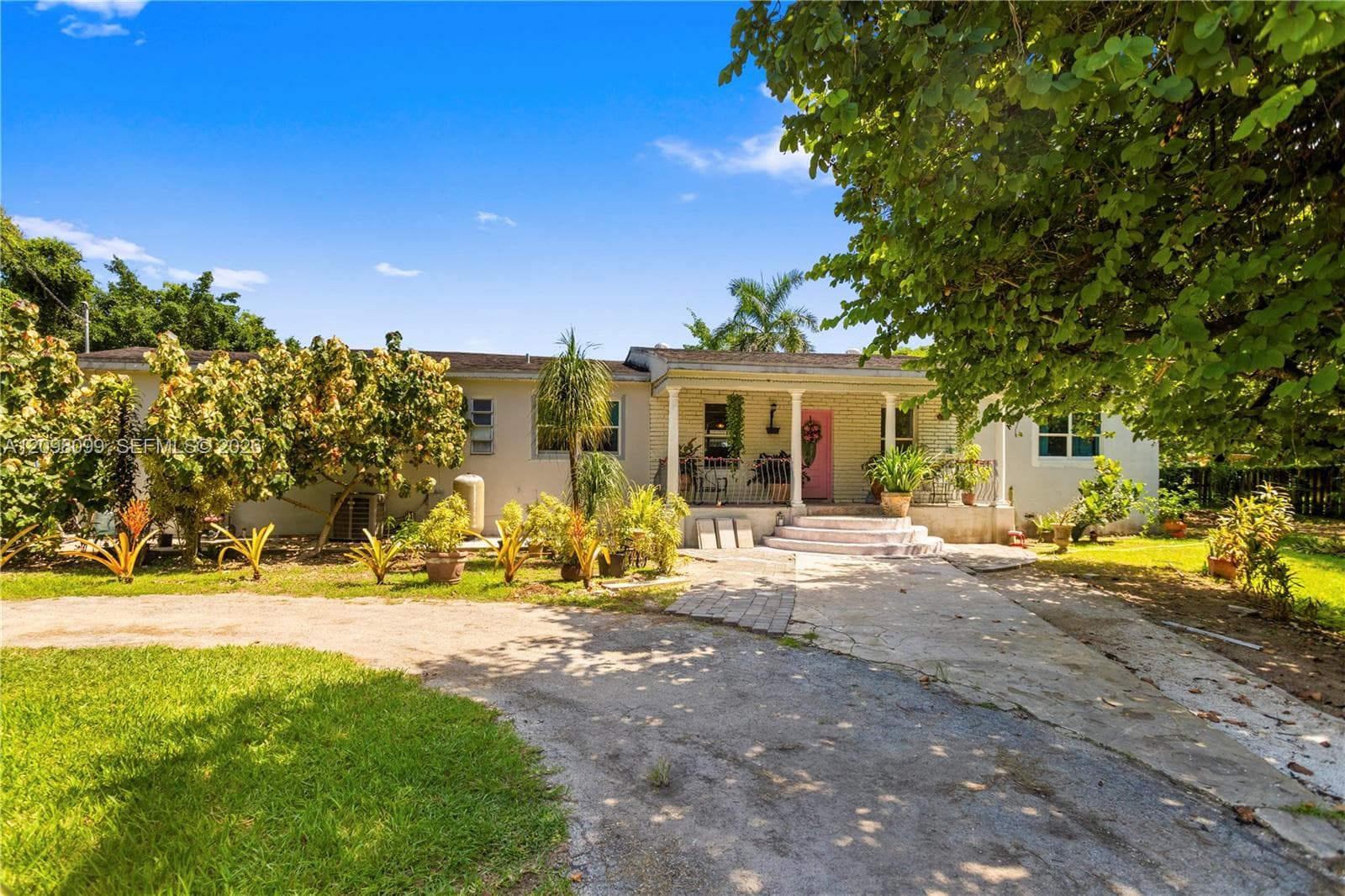 23825 SW 142nd Ave, Homestead FL 33032 - Homestead, FL - Photo 1