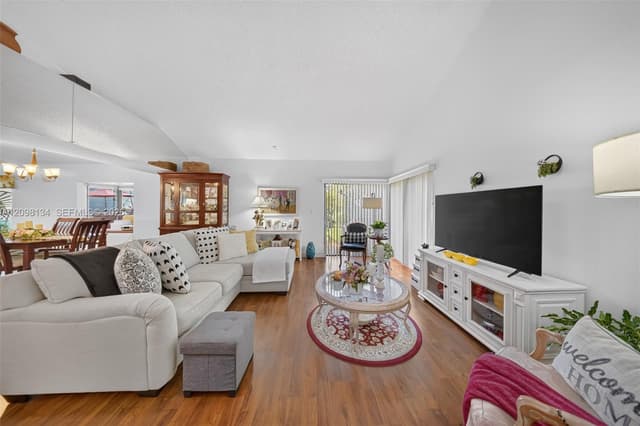 11825 SW 104th Ter, Miami FL 33186 - Miami, FL - Photo 5