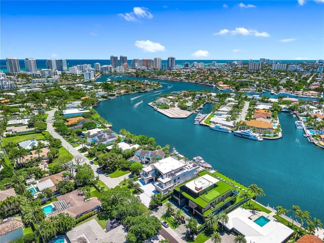 725 Middle River Dr, Fort Lauderdale FL 33304 - Fort Lauderdale, FL - Photo 7
