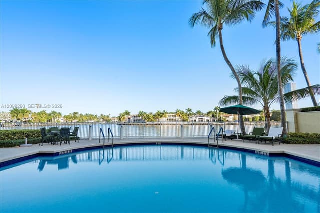 20165 NE 39th Pl, Aventura FL 33180 - Aventura, FL - Photo 4