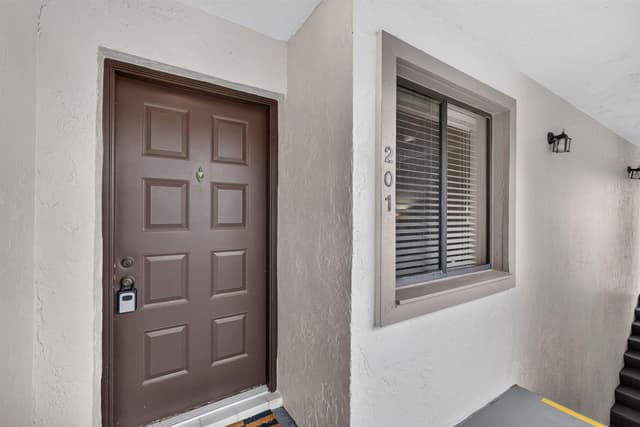 1103 Duncan Circle # 201, Palm Beach Gardens FL 33418 - Palm Beach Gardens, FL - Photo 3