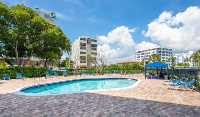 1001 91st St # 506, Bay Harbor Islands FL 33154 - Bay Harbor Islands, FL - Photo 6