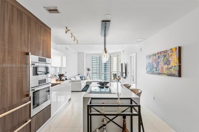 851 NE 1st Ave # 3707, Miami FL 33132 - Miami, FL - Photo 3