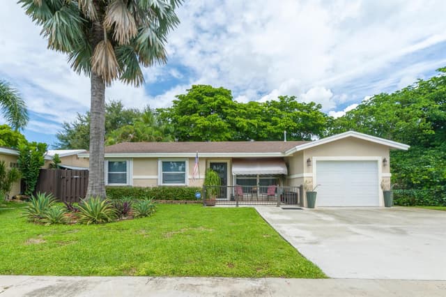 11841 NW 33RD Street, Sunrise FL 33323 - Sunrise, FL - Photo 3