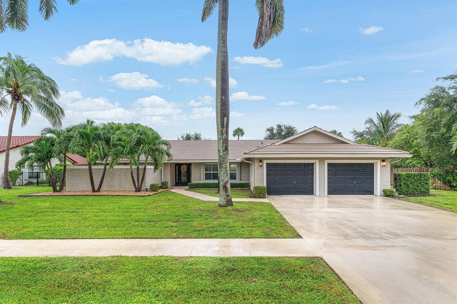 9077 Old Pine Road, Boca Raton FL 33428 - Boca Raton, FL - Photo 1