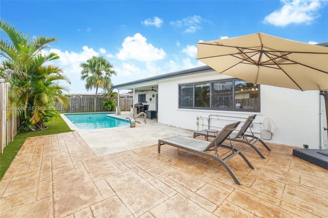 11941 NW 23rd St, Pembroke Pines FL 33026 - Pembroke Pines, FL - Photo 4