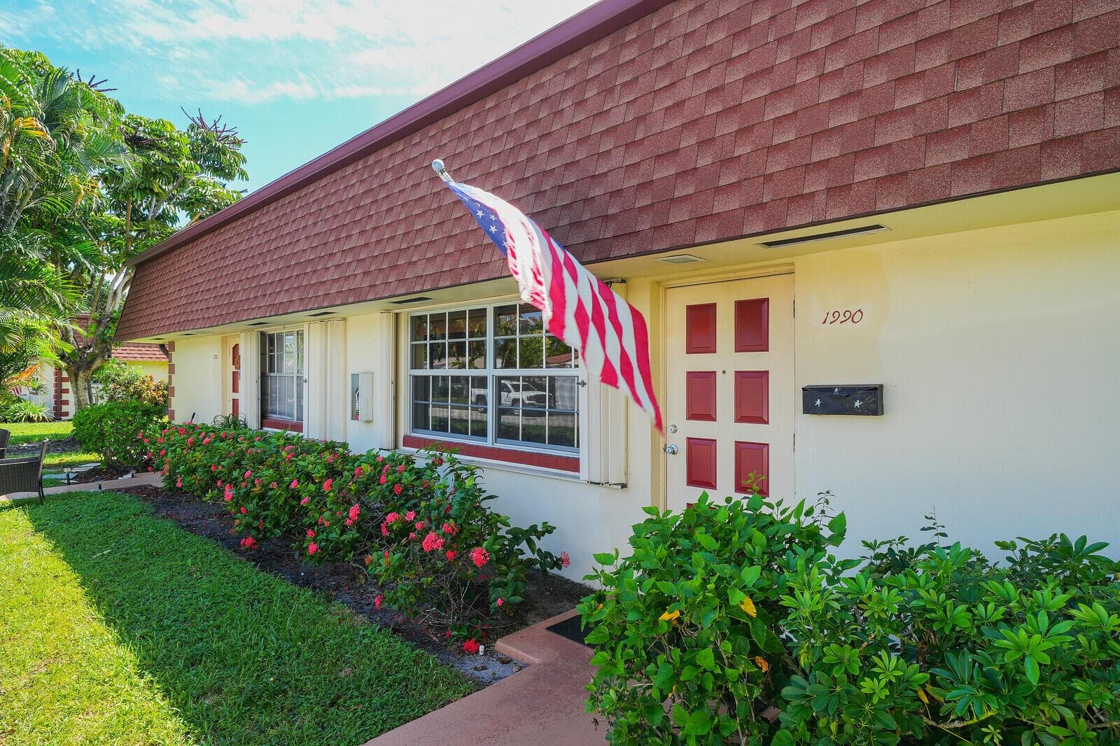 1990 NE 33RD Street # 3, Lighthouse Point FL 33064 - Lighthouse Point, FL - Photo 1