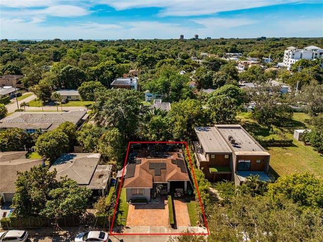 3530 Oak Ave, Miami FL 33133 - Miami, FL - Photo 3
