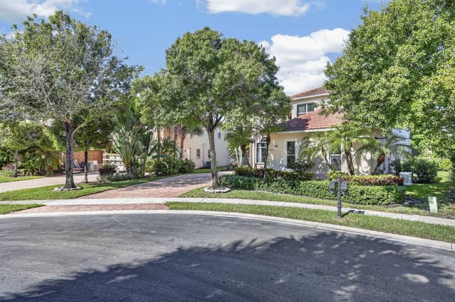 1217 CREEKSIDE Drive, Wellington FL 33414 - Wellington, FL - Photo 6