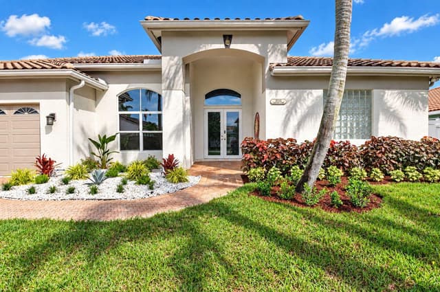 23329 LAGO MAR Circle, Boca Raton FL 33433 - Boca Raton, FL - Photo 2
