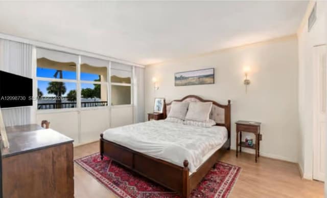 1420 Brickell Bay Dr # 202E, Miami FL 33131 - Miami, FL - Photo 4