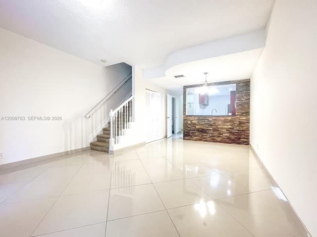 4904 SW 31st Ter, Dania Beach FL 33312 - Dania Beach, FL - Photo 5