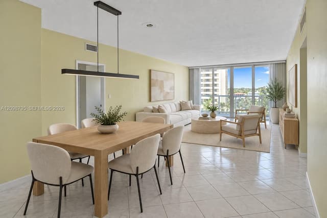 5601 Collins Ave # 620, Miami Beach FL 33140 - Miami Beach, FL - Photo 2