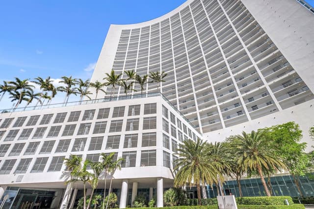 601 NE 36TH Street # 1008, Miami FL 33137 - Miami, FL - Photo 2
