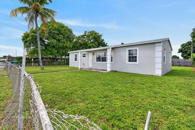 2885 NW 155th Ter, Miami Gardens FL 33054 - Miami Gardens, FL - Photo 4