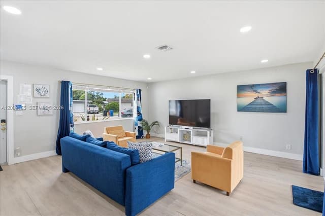 1612 NW 10th Ave, Fort Lauderdale FL 33311 - Fort Lauderdale, FL - Photo 7