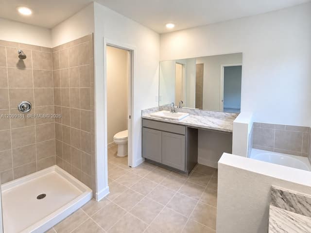 1223 NW 208th Ter, Miami Gardens FL 33169 - Miami Gardens, FL - Photo 6