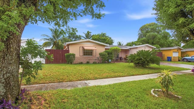 4460 NW 24TH Street, Lauderhill FL 33313 - Lauderhill, FL - Photo 3