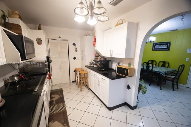 19533 SW 103 ct, Cutler Bay FL 33157 - Cutler Bay, FL - Photo 6