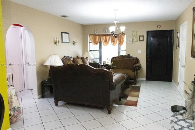 19533 SW 103 ct, Cutler Bay FL 33157 - Cutler Bay, FL - Photo 3